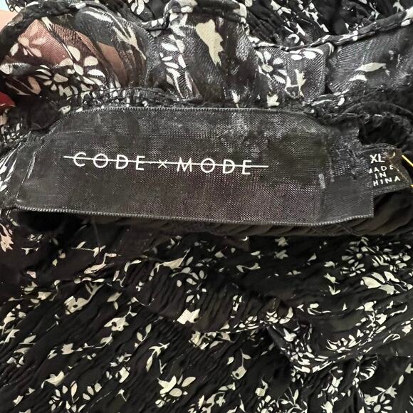 Code x Mode women’s smocked floral swing maxi dress - Picture 12 of 12